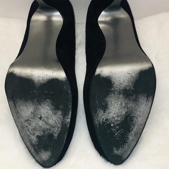 Elegant Black Leather Suede Tahari Heels Pumps - Picture 8 of 8